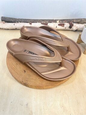 BIRKENSTOCK Honolulu EVA Sandals Metallic Bronze - Men's 12 (EU 45) - NEW